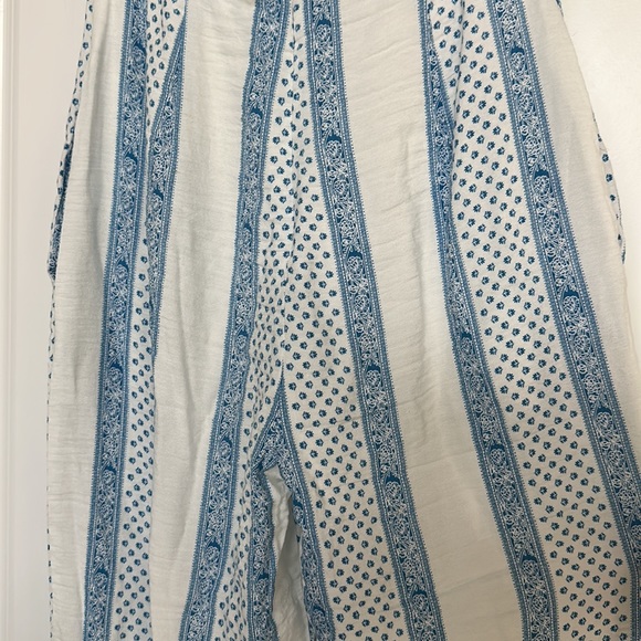 Line and Dot Boho White and Blue Halter JumpSuit - Picture 7 of 13